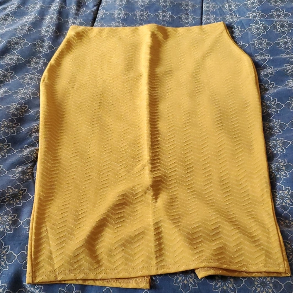 Missguided Bodycon Mustard Skirt Size 12/L